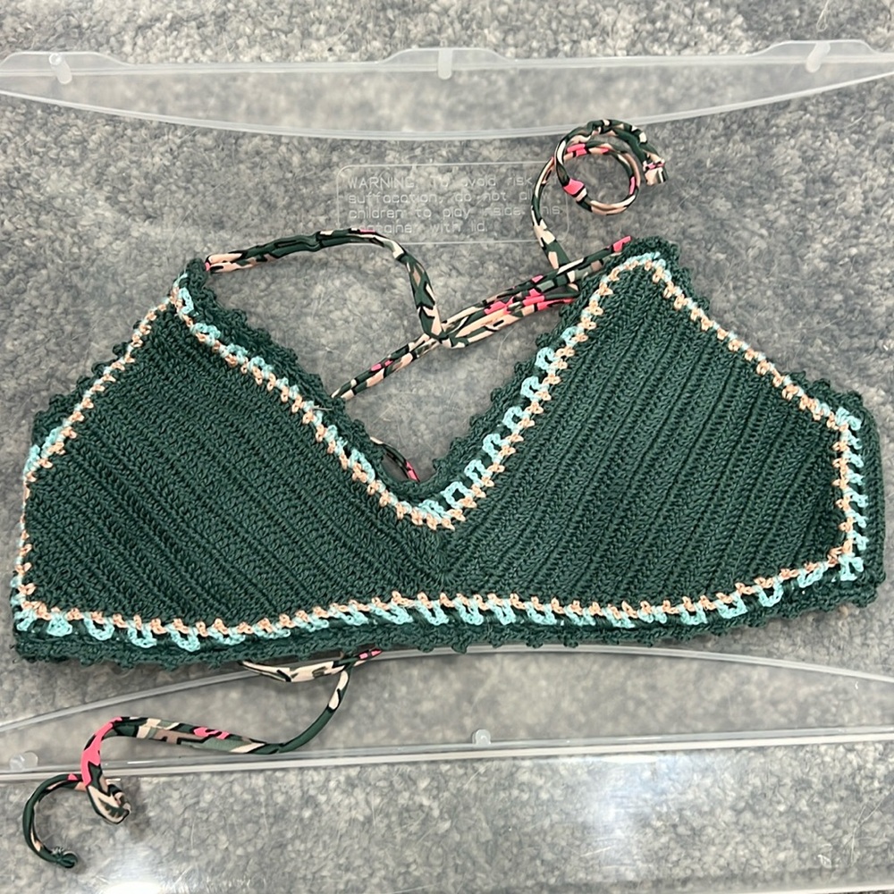 Xhilaration Target Brand Green Crochet Bikini Top - Size Small